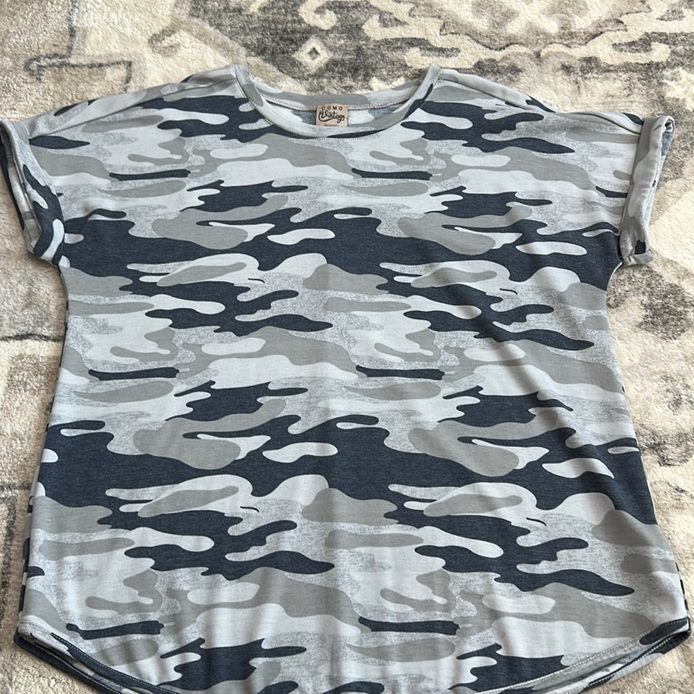 Camo Tee